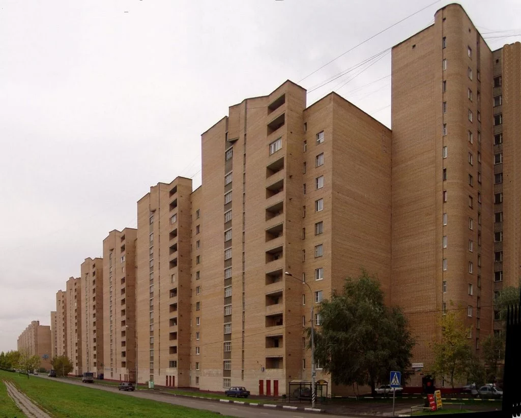 Самый длинный дом в москве
