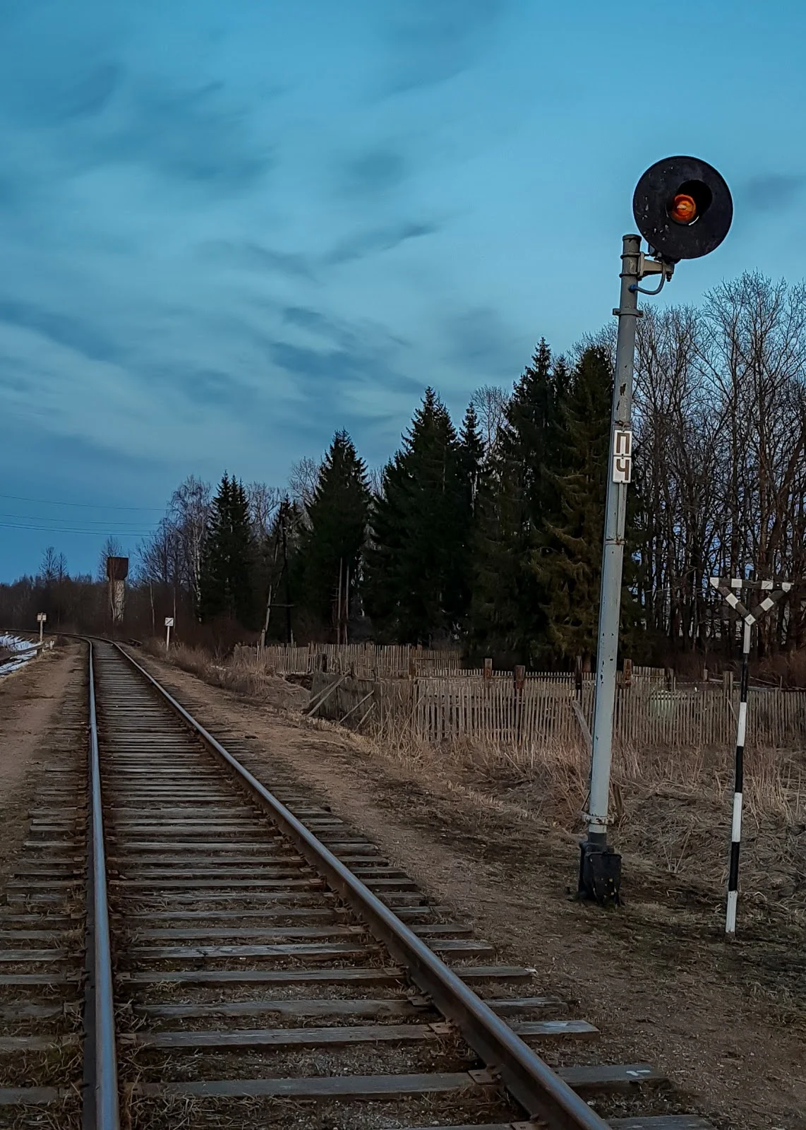 Семафор фото на железной дороге