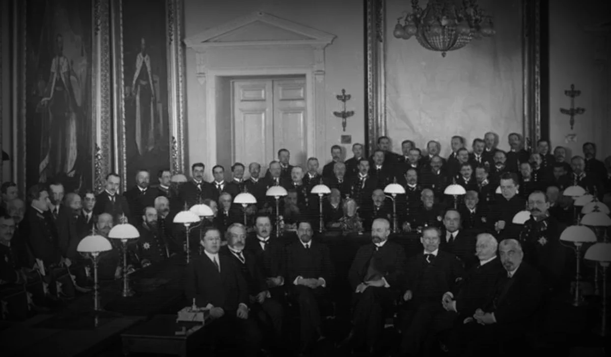Первое заседание учредительного. Заседание временного правительства 1917. Правительство России после 1917. Временное правительство март 1917. 1 Временное правительство в 1917 г