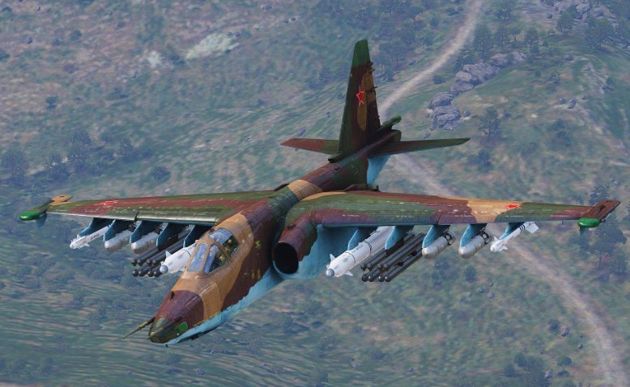 Размеры штурмовика Су-39 достаточно компактны, что придает ему больше маневренности, способность летать на небольших высотах и делает его трудноуловимым для попадания.