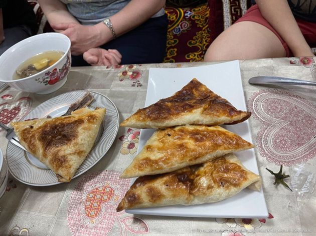 Узбекистан: чем угощают в чайхане, где не бывает туристов и нет даже вывески