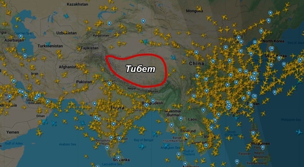 Почему через тихий океан не летают самолеты. Карта перелетов самолетов. Карта полётов самолётов. Летающие самолеты на карте. Карта самолетов в небе в реальном времени.