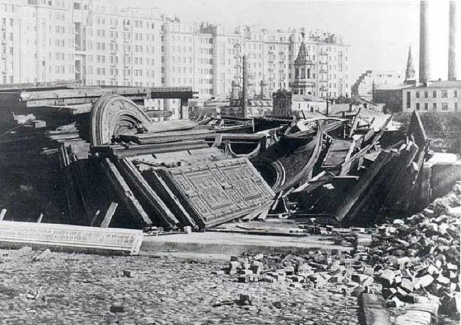 Храм христа спасителя в москве разрушенный