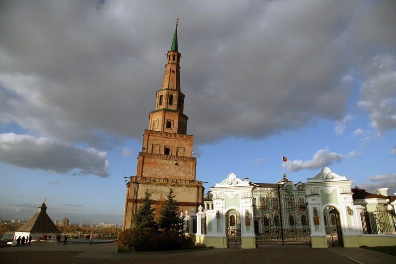 Фото башни сююмбике