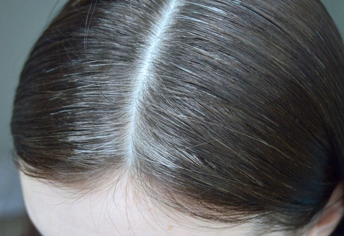 Как сделать мелирование на темных волосах чтобы не был эффект седины