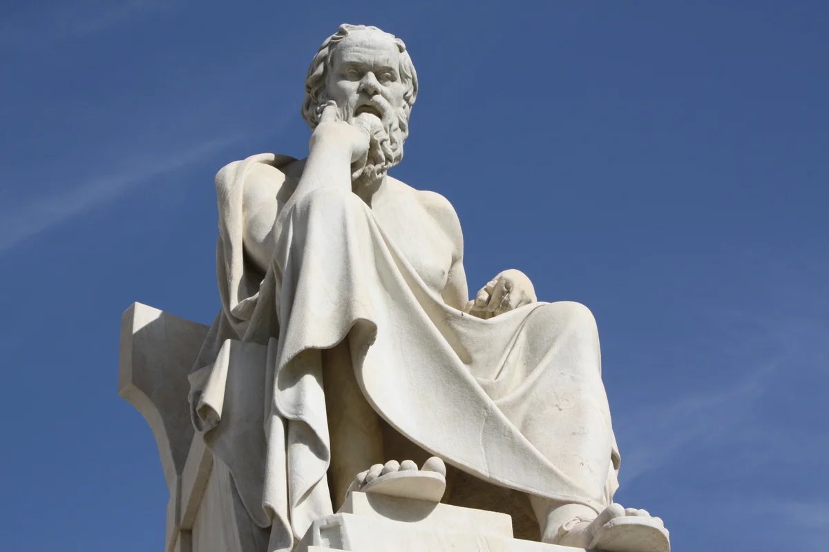 Философы статуи Сократ