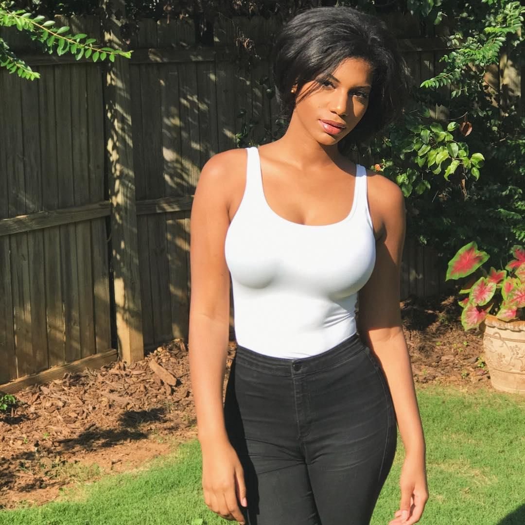 Taylor Rooks