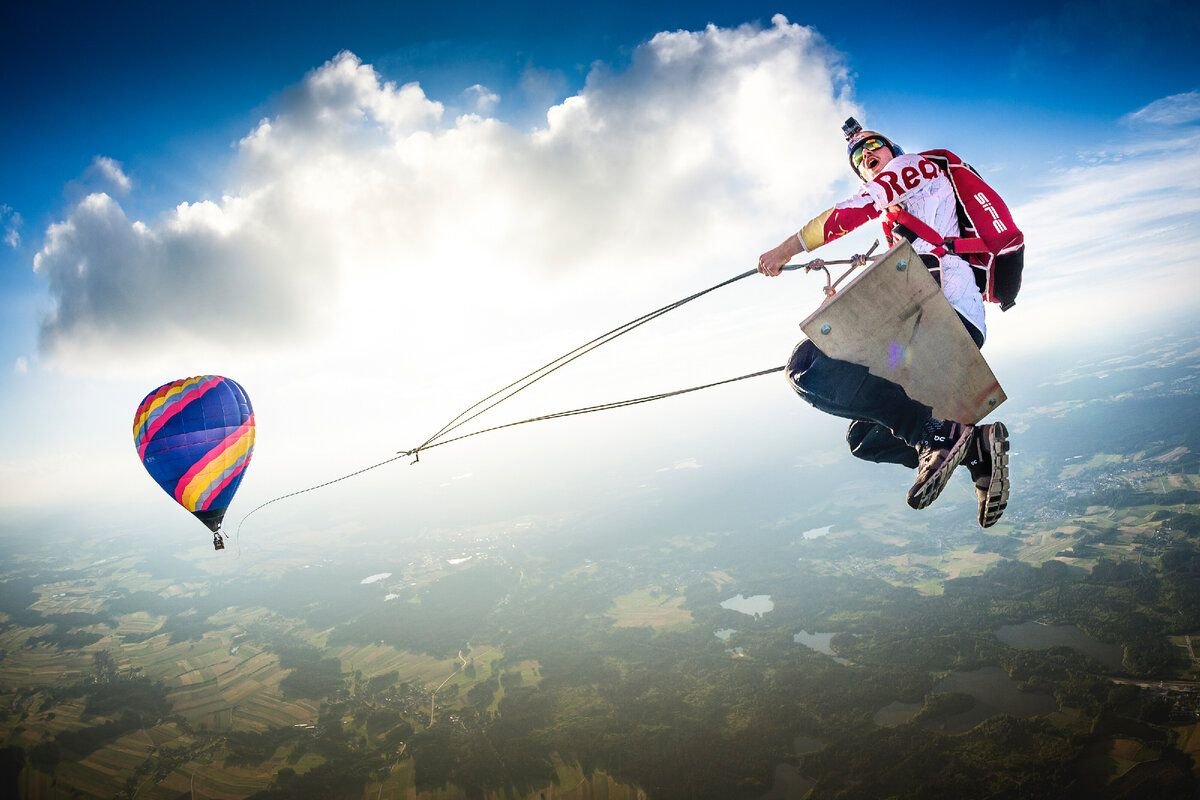 Экстремальной фотографии Red bull Illume 2019