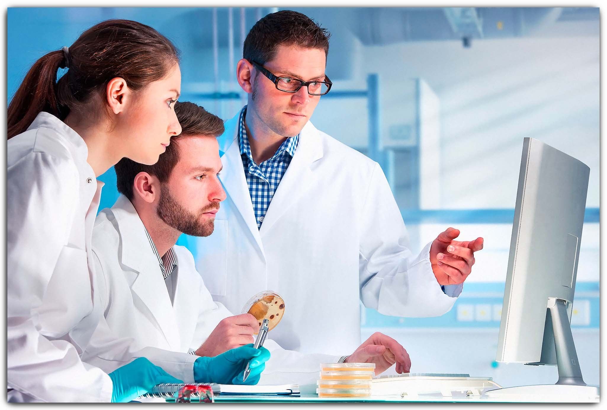 Ломиворотов владимир владимирович. Наука ученые. Доктор ученый. Медицинские исследования. Группа ученых в лаборатории.