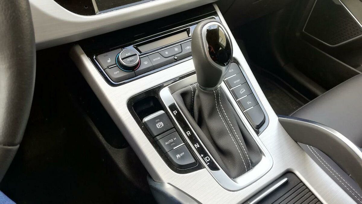 Акпп джили атлас. Geely atlas 2015 мкпп. Коробка передач джили кулрей. Geely atlas pro селектор кпп. Geely atlas автомат.