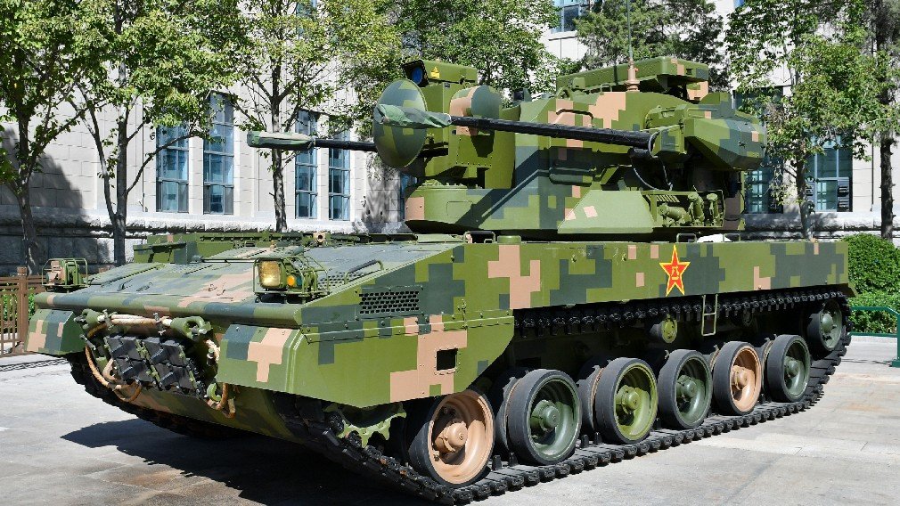 Зенитная самоходная установка нового образца создана в Китае | Военное ...