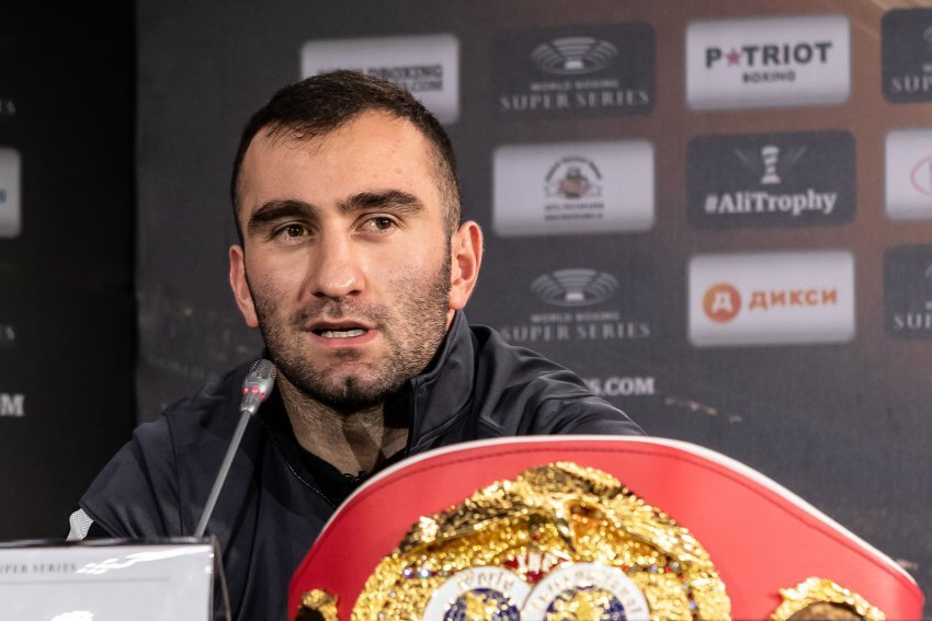 Боксер Мурат Гассиев сравнил бой Усика и Джошуа с