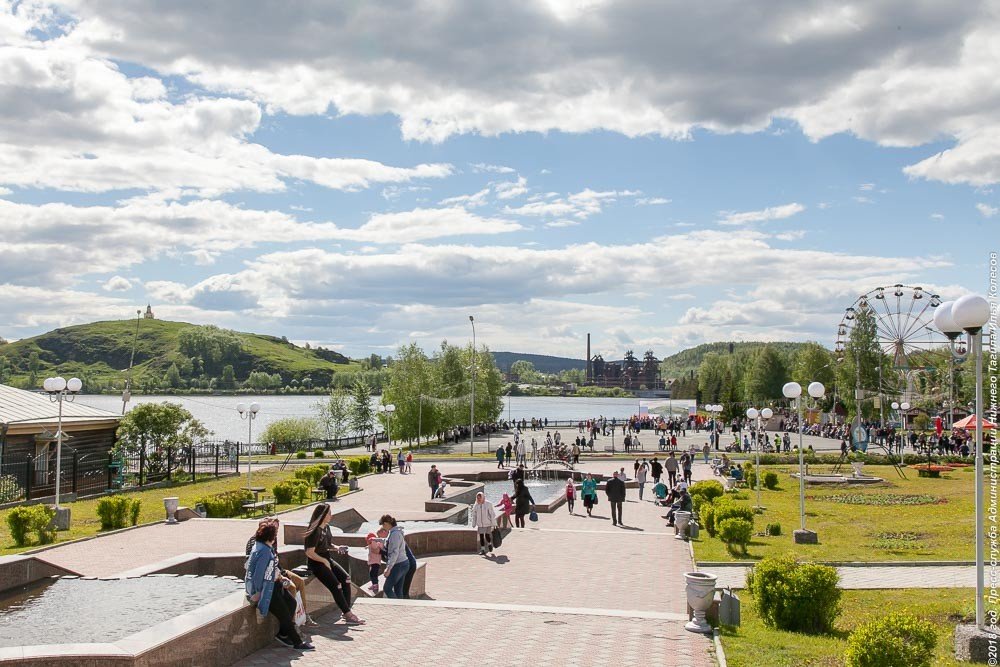 Где в нижнем тагиле принимает