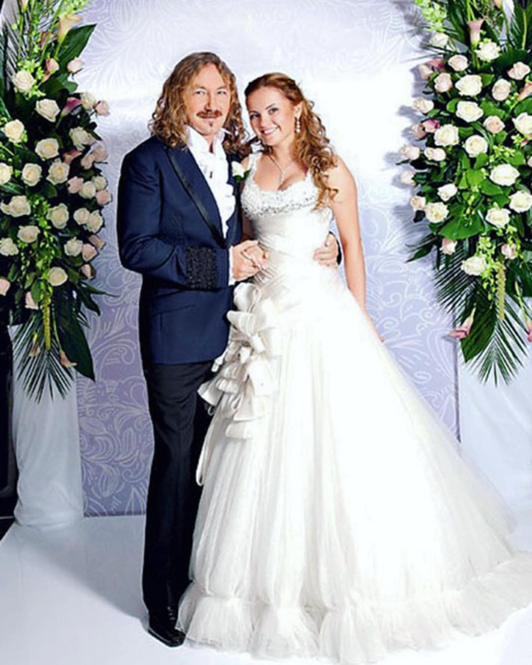 Как выглядели Агутин, Николаев и другие известные мужчины в день ...