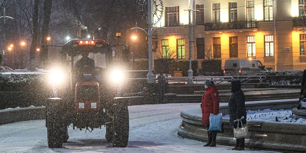 Снег в минске сегодня фото