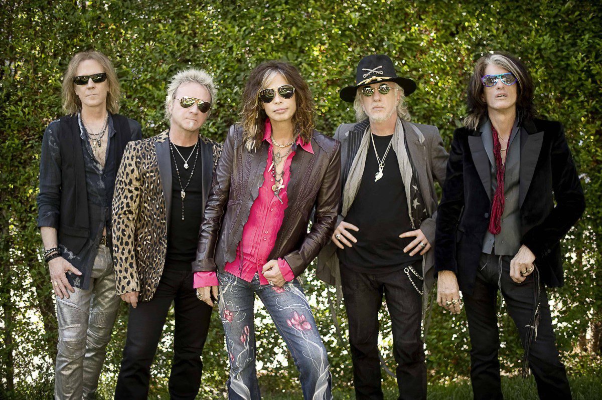 аэросмит 1970. популярные американские рок группы. майк крюгер nickelback. группа папа роуч. Rock группа aerosmith.