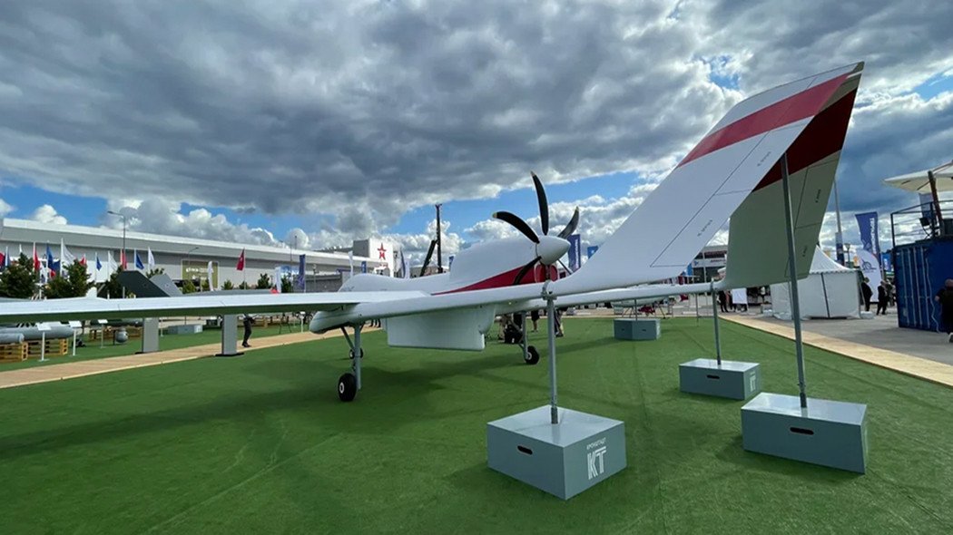 Бпла 2022. БПЛА Гелиос Кронштадт. БПЛА «Гелиос-РЛД». Макс 2022 БПЛА. Кронштадт армия 2022 БПЛА.