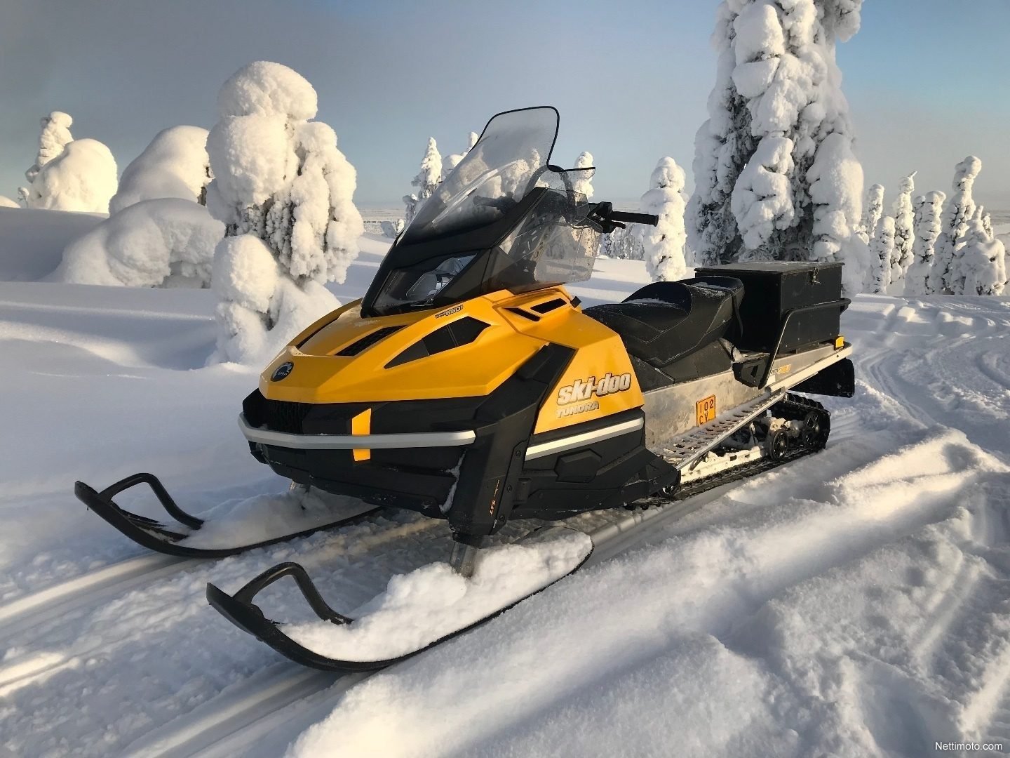 Фото снегохода. BRP Ski-Doo. Снегоход Ski Doo. Снегоход Ski Doo Tundra. Ski-Doo Tundra 2020.