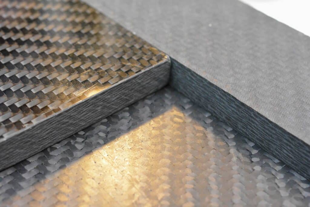 титан карбон композит. 45. P. сотовый заполнитель амг-2н. карбоволокниты (углепласты).