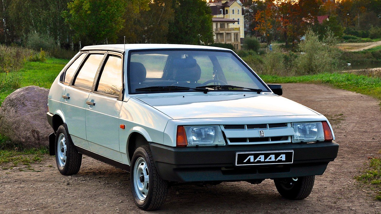 Жигули девятка. Lada (ВАЗ) 2109. Lada 2109. Лада Самара 2109. ВАЗ 2109 Lada Спутник.