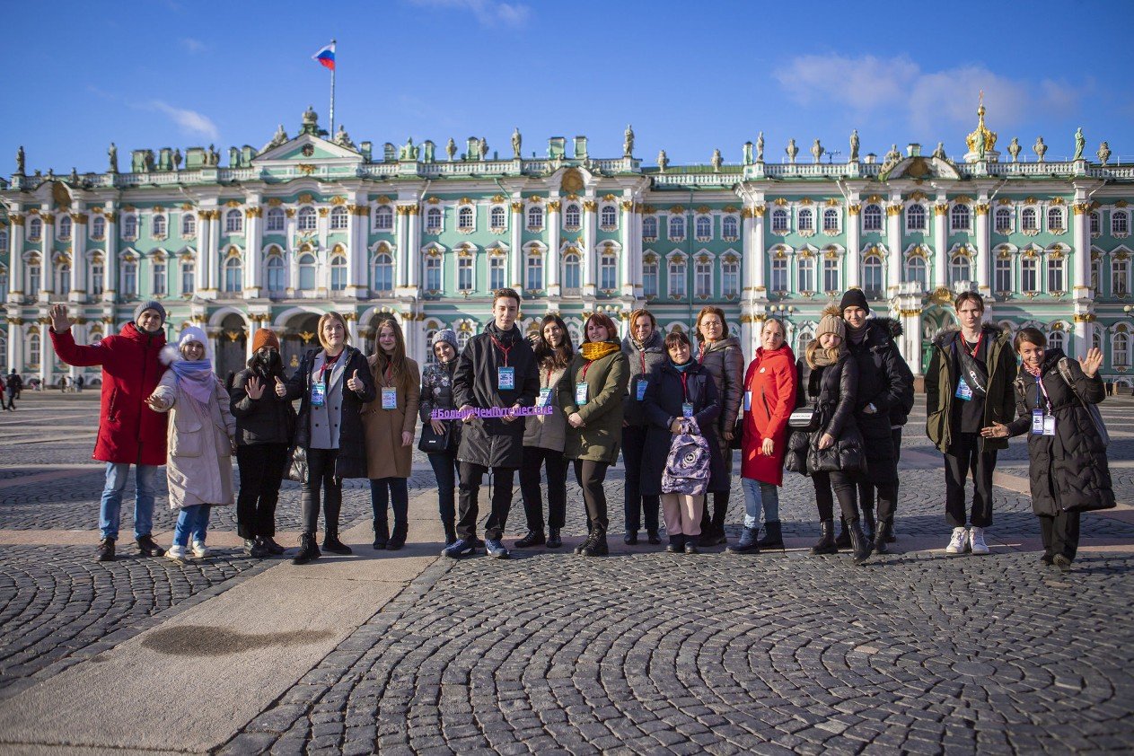 Фактически в петербурге