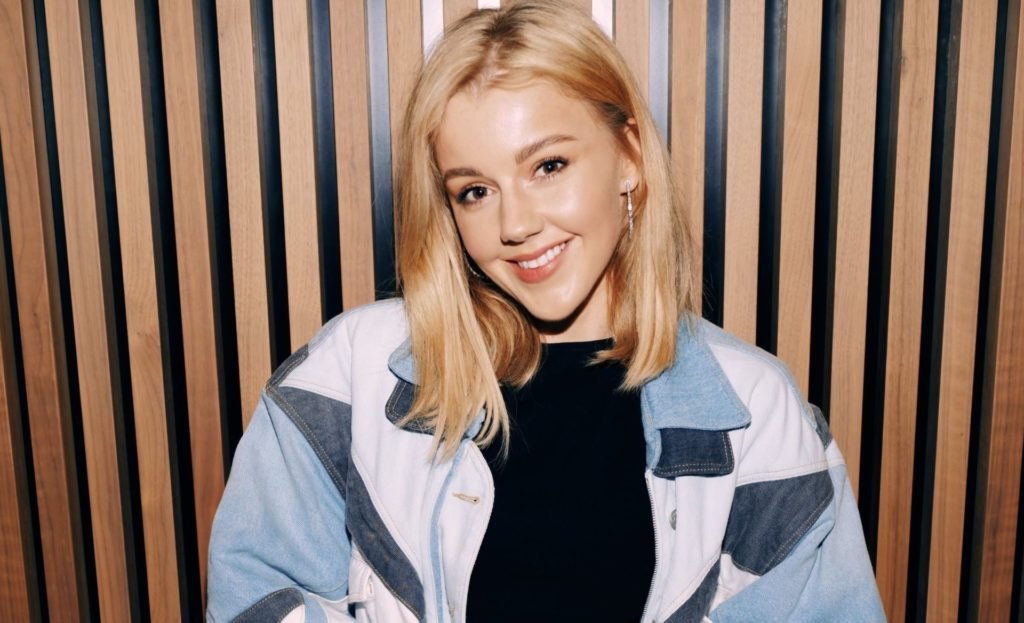 Юлианна Караулова узнала пол будущего ребенка и выбирает