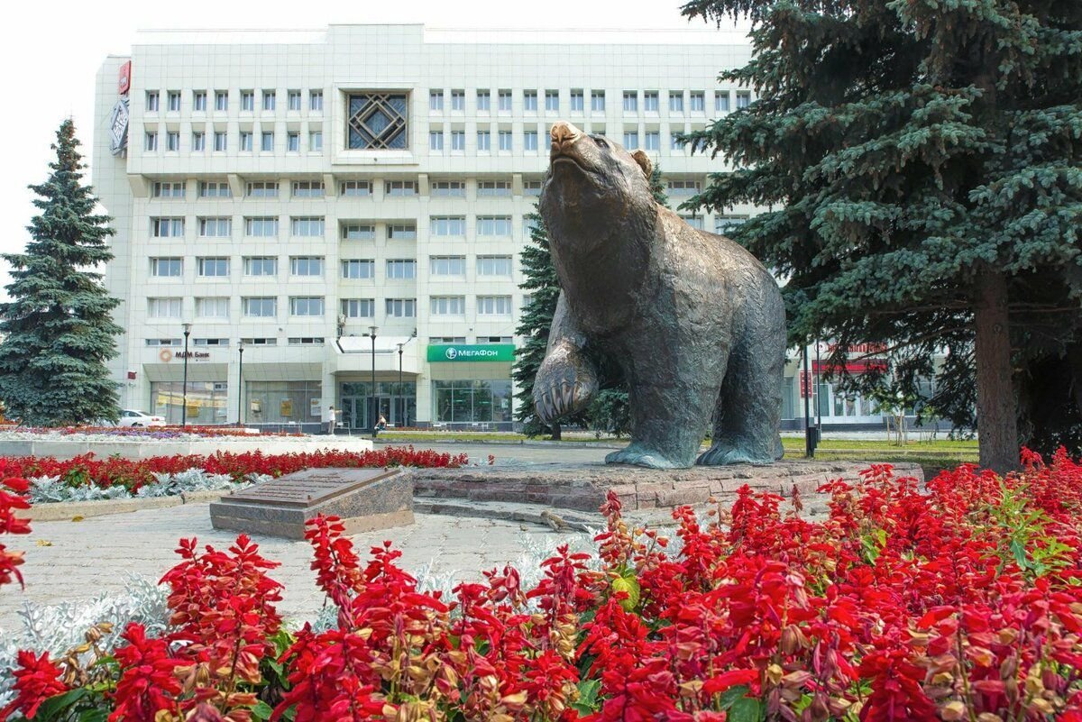 Пермский медведь памятник фото