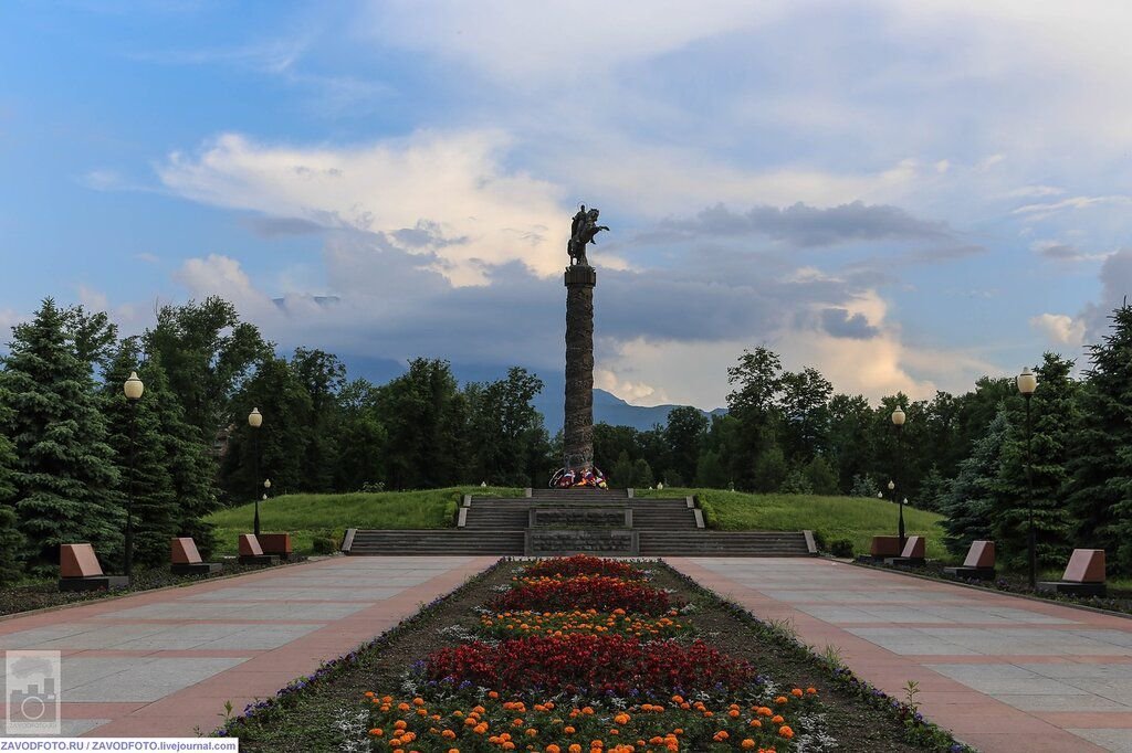 Площадь победы владикавказ фото