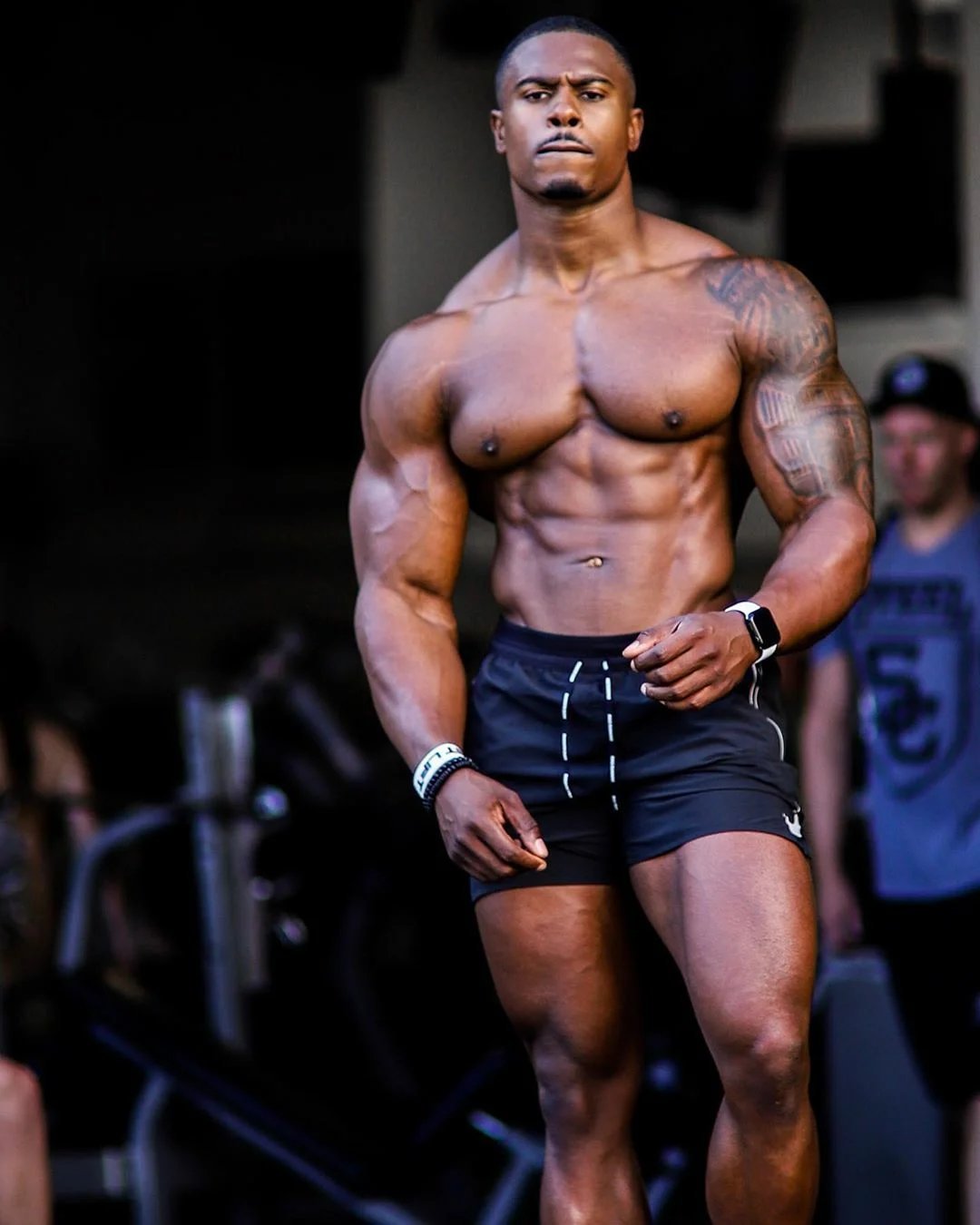 Бодибилдер Simeon Panda