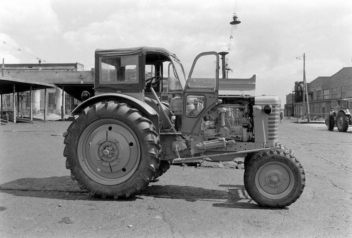Трактор МТЗ 1950