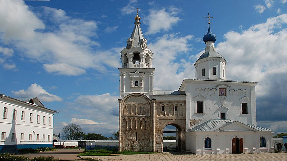 Дворец в боголюбово