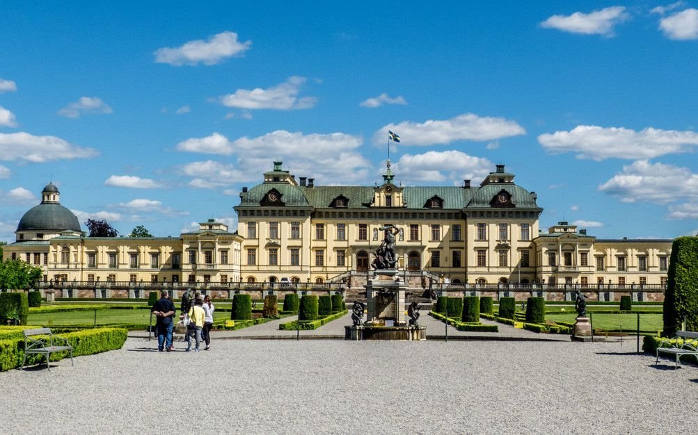 Королевский дворец швеции фото