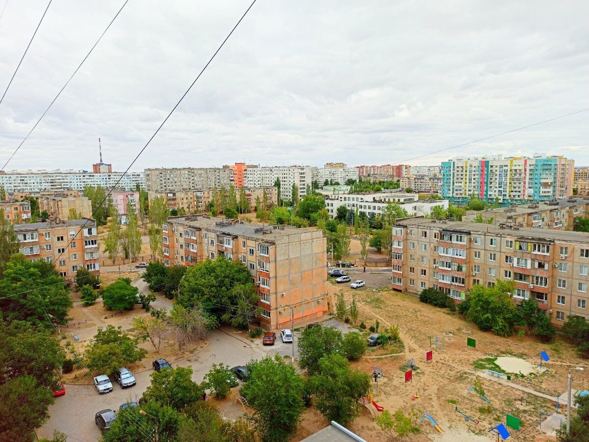 Новости города волжский волгоградская область. Волжский. Фонтан улице фонтанной город Волжский. Волжский центр города.