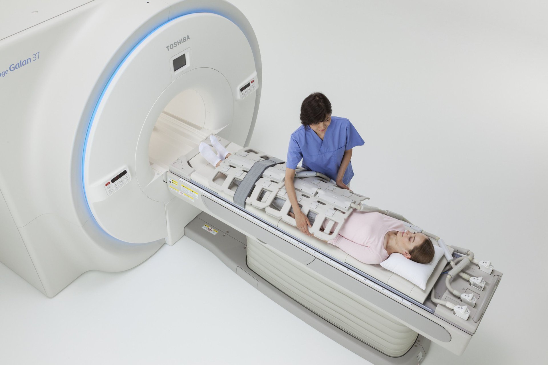 Магнитно-резонансный томограф Tomikon BMT 1100