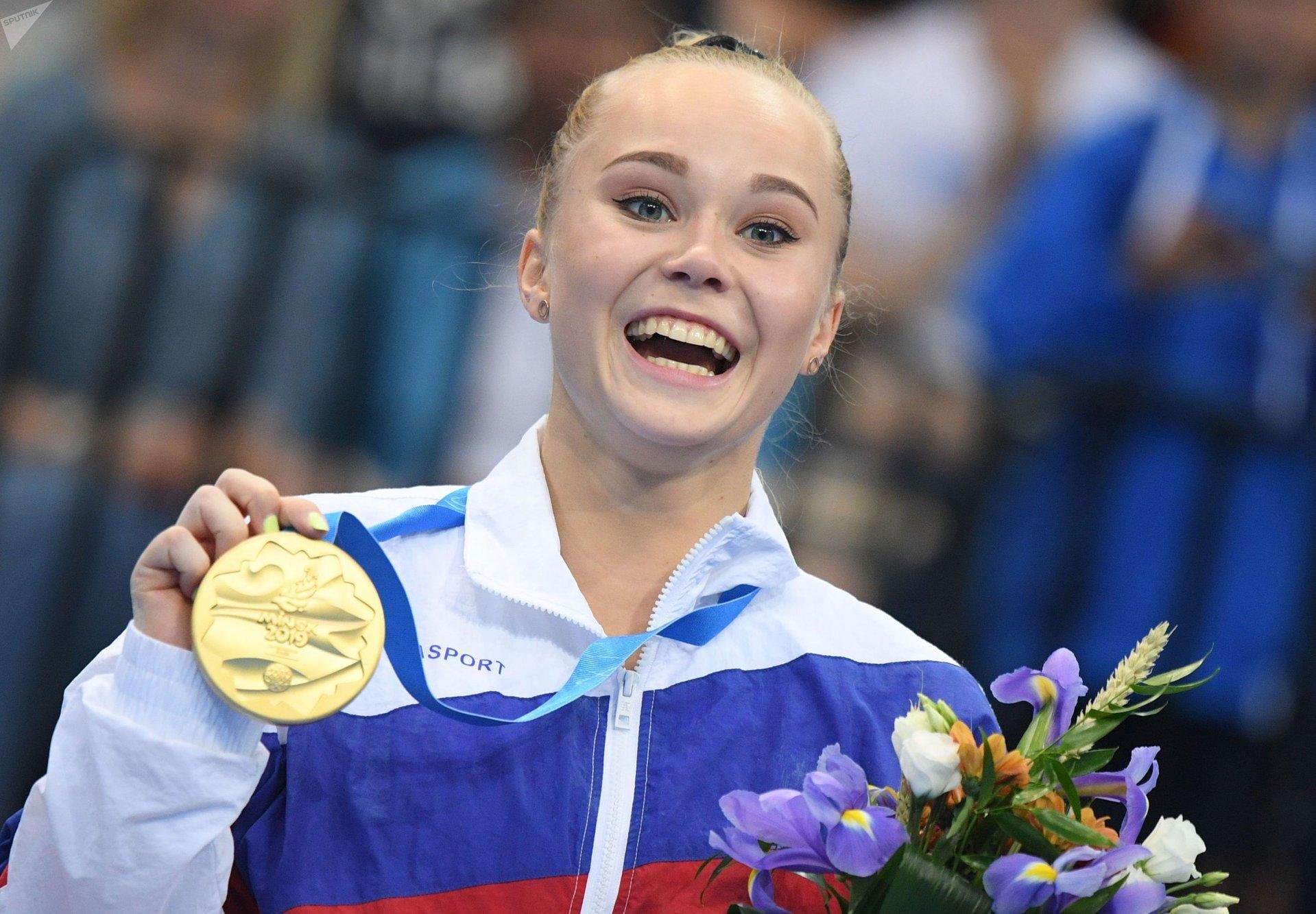 Ангелина Мельникова Олимпийская чемпионка