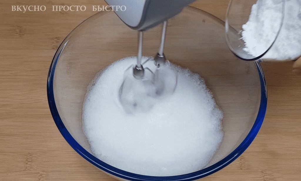 Пирог Птичье молоко - рецепт на канале Вкусно Просто Быстро