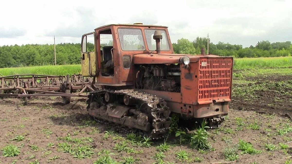 Советские трактора гусеничные все модели с фото и названиями