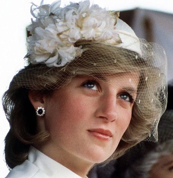 Платья из шифона и органзы