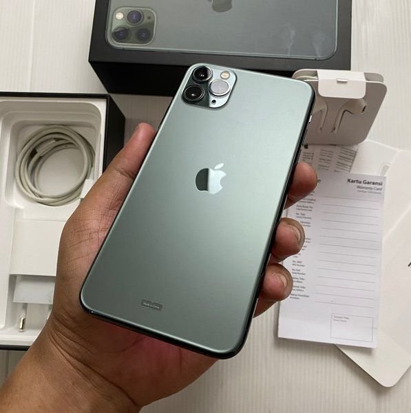 Айфон 15 про макс 256 гб. Айфон 12 про Макс 256 ГБ. Iphone 12 Pro Max 256gb 5g живые фото. Айфон 12 про Макс 256 фото.