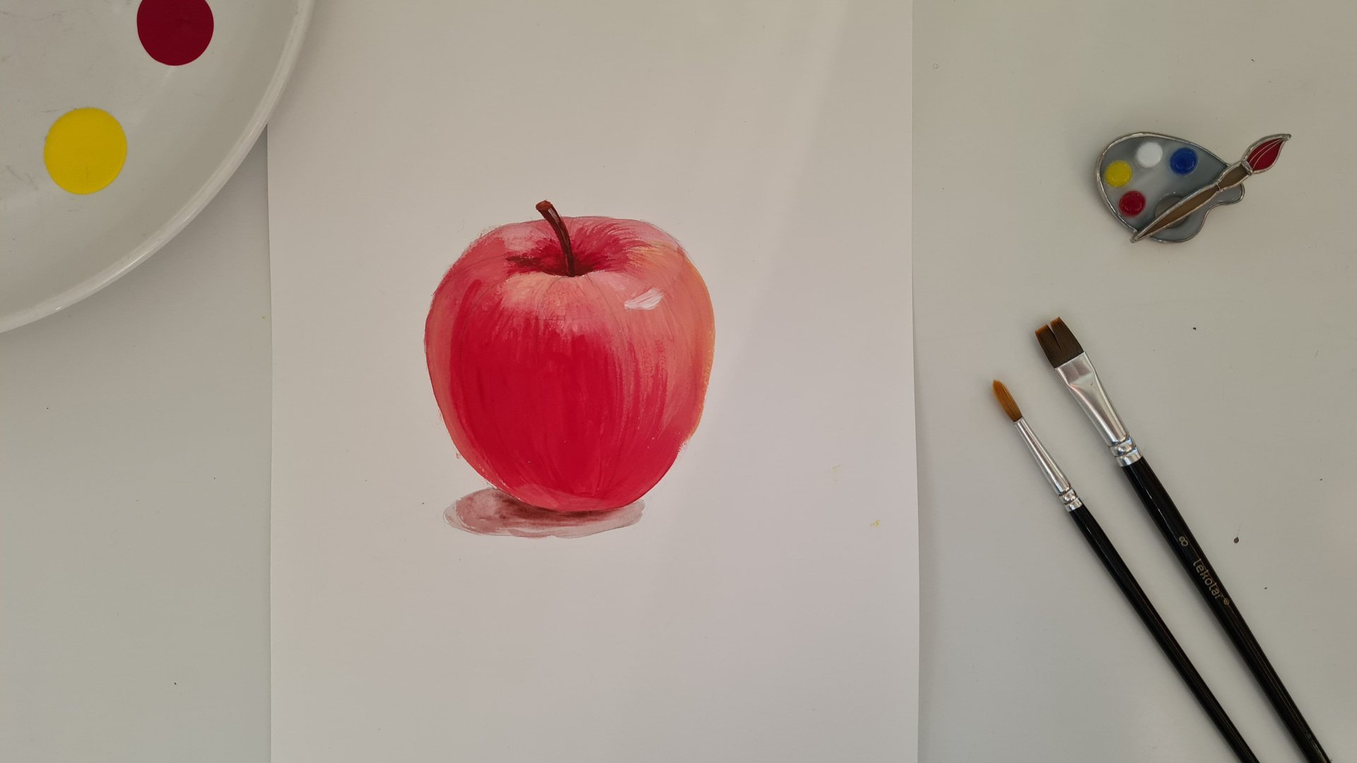 Как нарисовать объемное яблоко