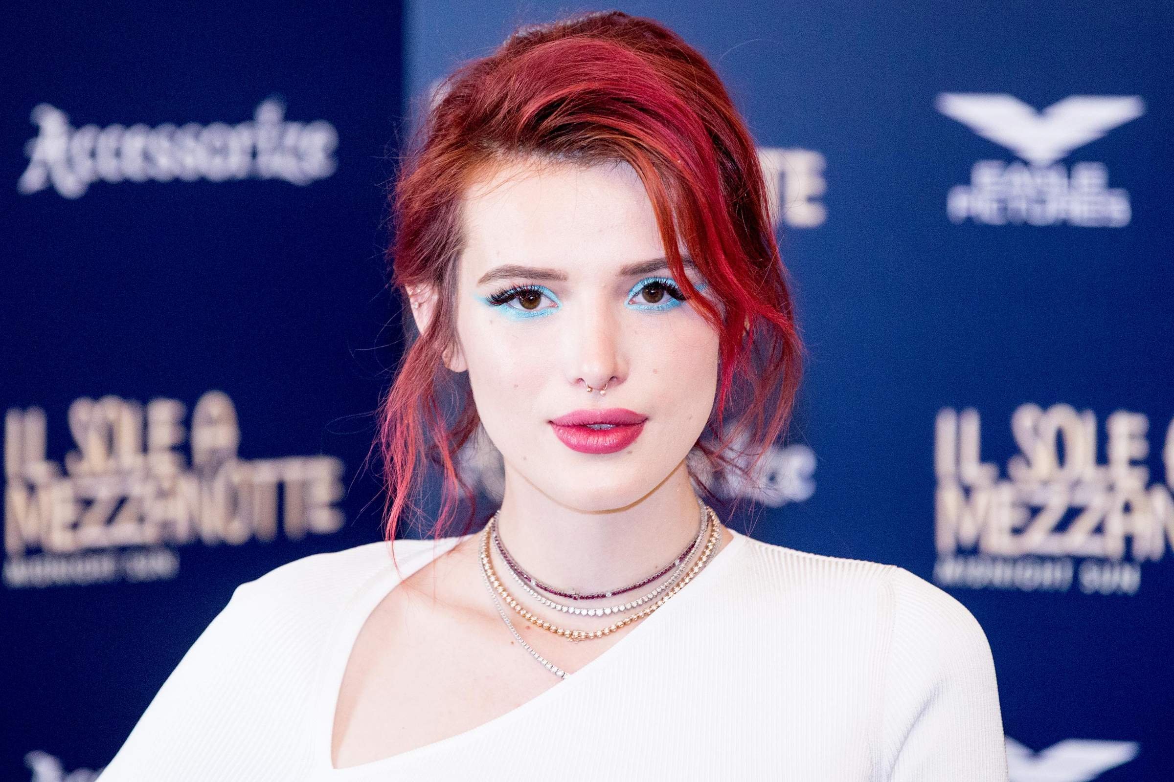 Белл торн. Белла Торн. Белла Торн Bella Thorne. Белла Торн 2021. Белла Торн (Bella Thorne) актриса.