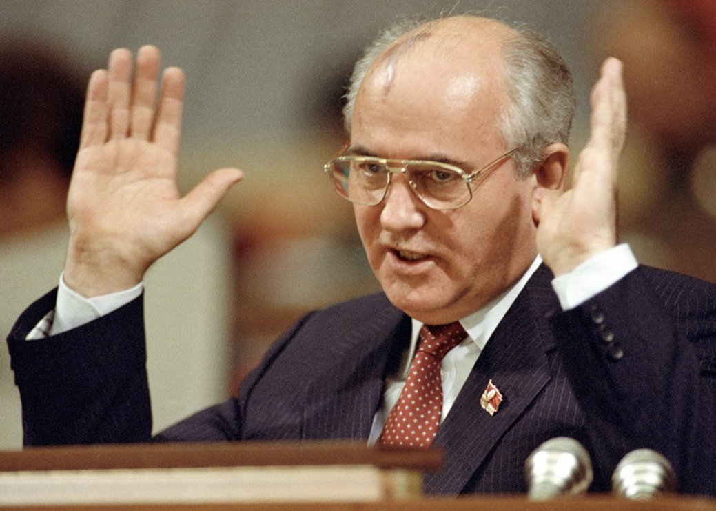 Почему ушел горбачев. Горбачев 1991.