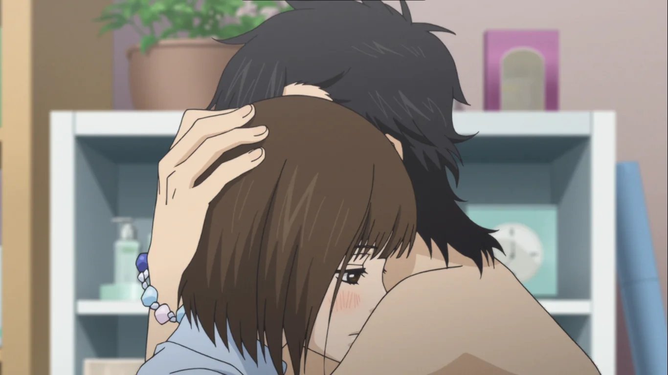 Аниме Мэй и Ямато поцелуй .