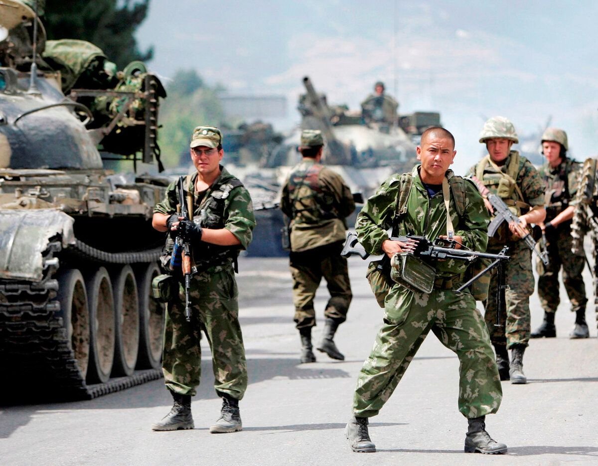 Против военной операции. Бато Дашидоржиев. Бато Дашидоржиев Осетия 2008. Пулеметчик Бато Дашидоржиев. Бато Дашидоржиев армии России.