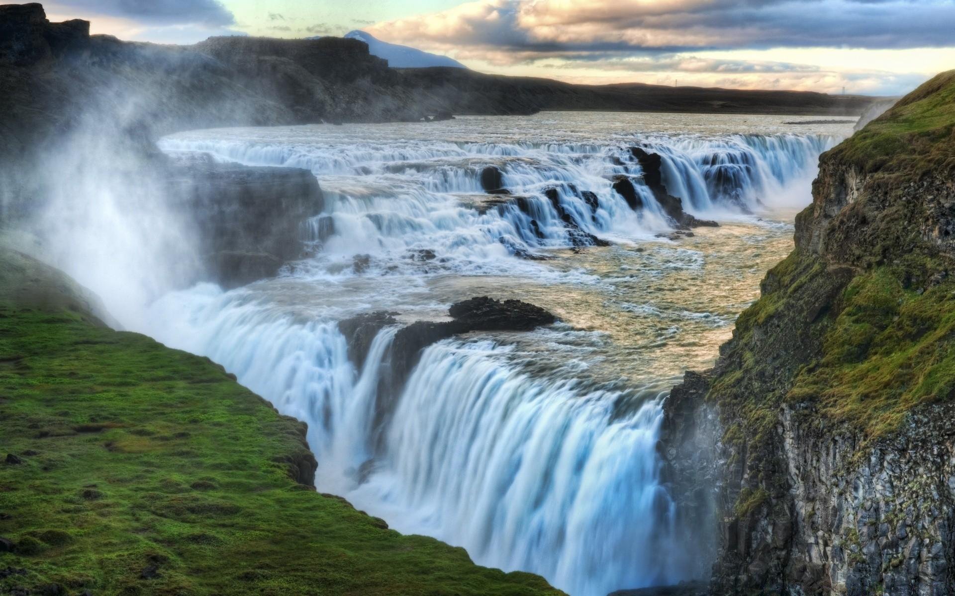 Водопады фото самые красивые с движением воды