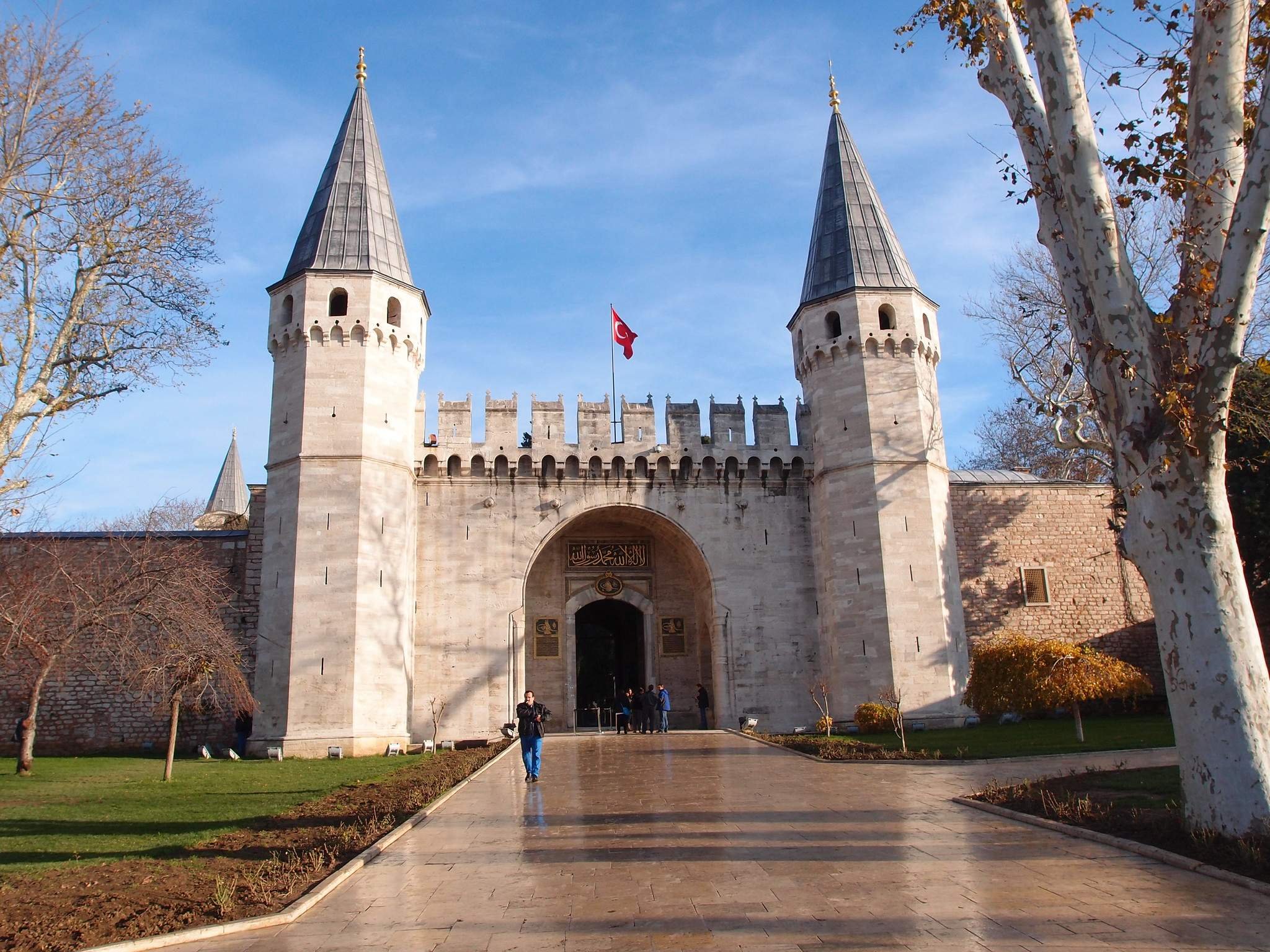 Топкапы стамбул. Topkapi Palace Стамбул. Дворец Топкапы. Топкапы сарай. Стамбул осень Топкапы.