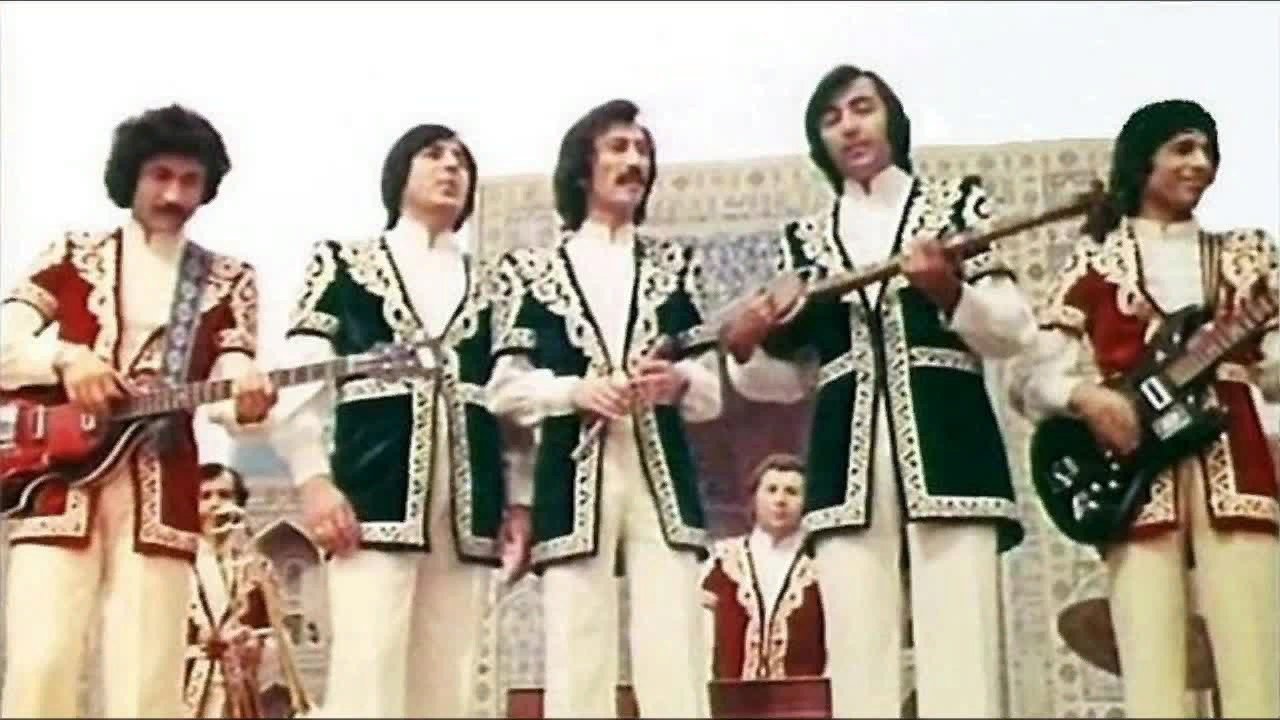 Песня про узбекистан. Группа Ялла. Узбекская группа Ялла. ВИА Ялла Учкудук. Группа Ялла в молодости.
