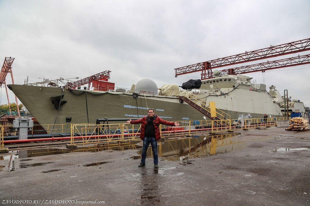 Корабль завод. Завод Горького Зеленодольск корабли. Корабли Зеленодольского завода Горького. Зеленодольский судоремонтный завод. Судостроение Зеленодольский завод.