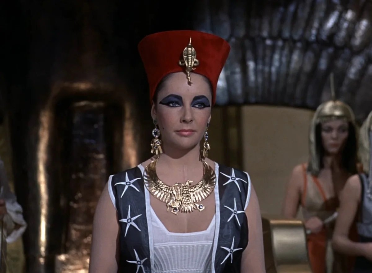 Последняя клеопатра. Клеопатра царица Египта. Cleopatra 1963. Египетская Королева 1969.