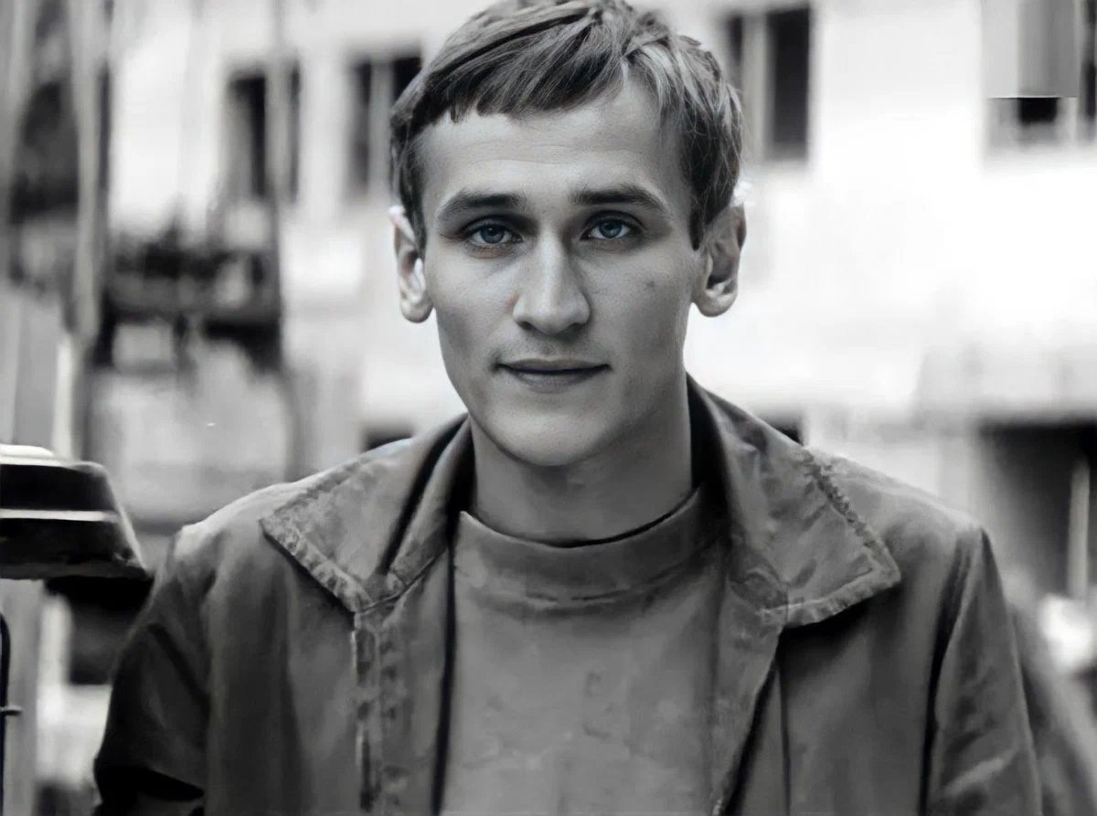 Стихи вероники тушновой о любви. Высказывания поэтов. Такой же молодой была и. Такой же молодой была и. Молодёжь 70-х в ссср.